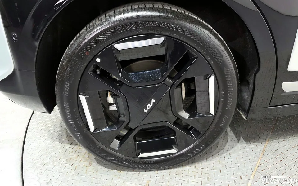 Kia EV3 2WD 2025 — миниатюра 2