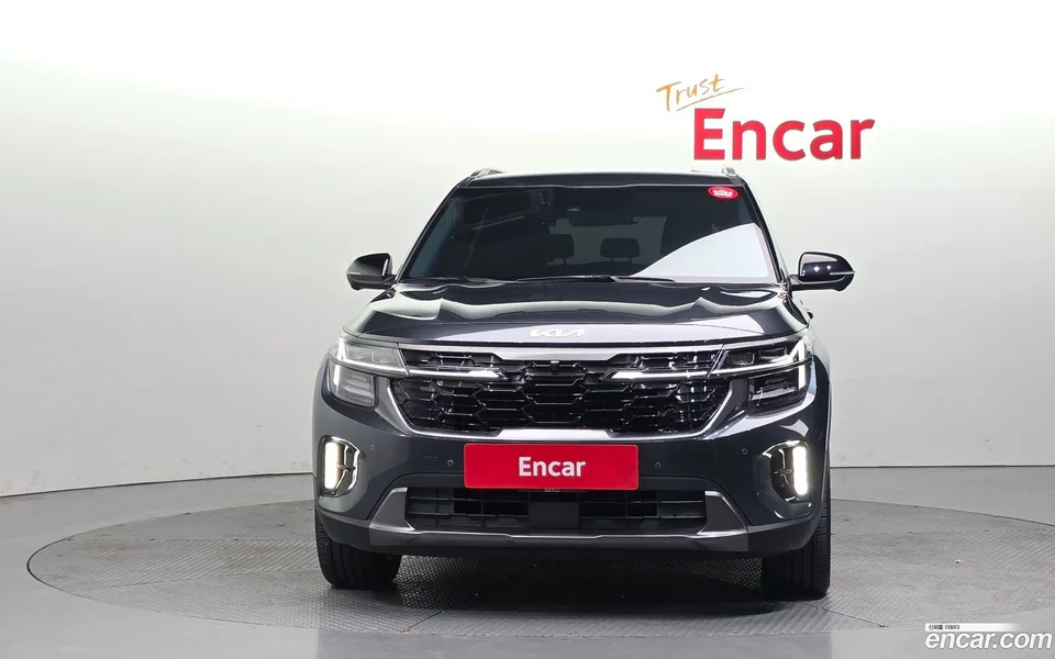 Kia Seltos 2.0 2WD 2023 — миниатюра 3