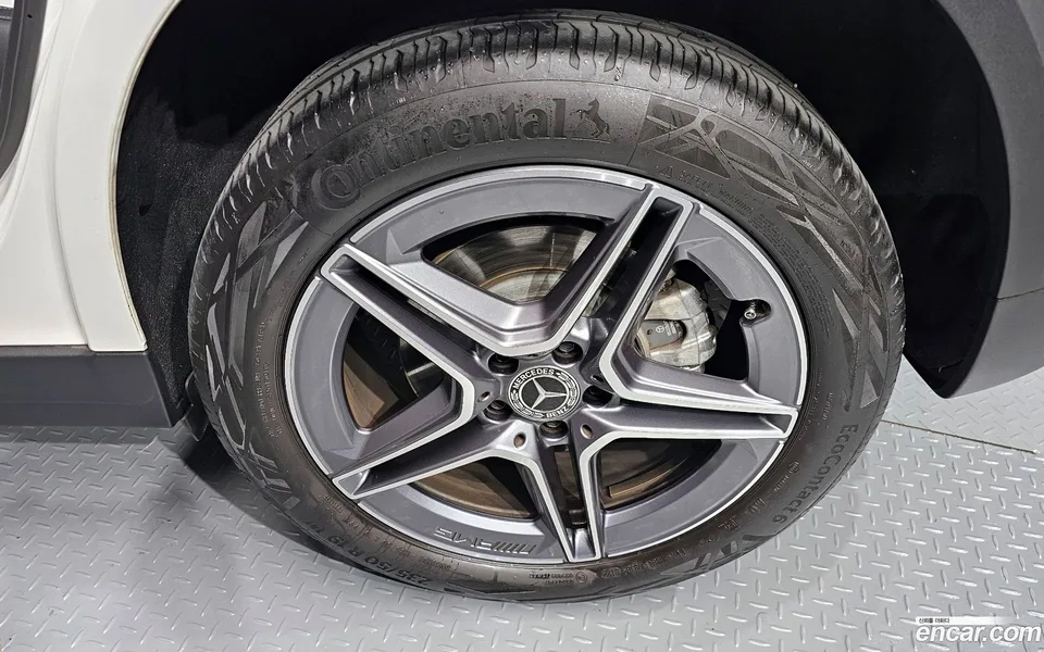 Mercedes-Benz GLA-Class GLA250 4MATIC 2022 — миниатюра 2