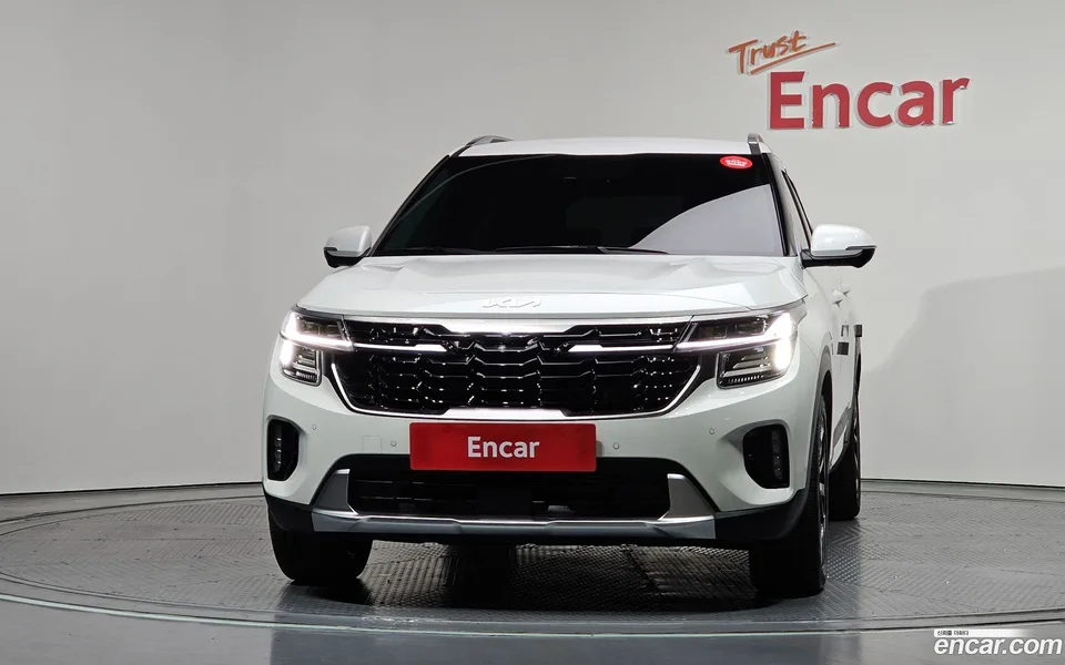 Kia Seltos 1.6 4WD 2025 — миниатюра 3