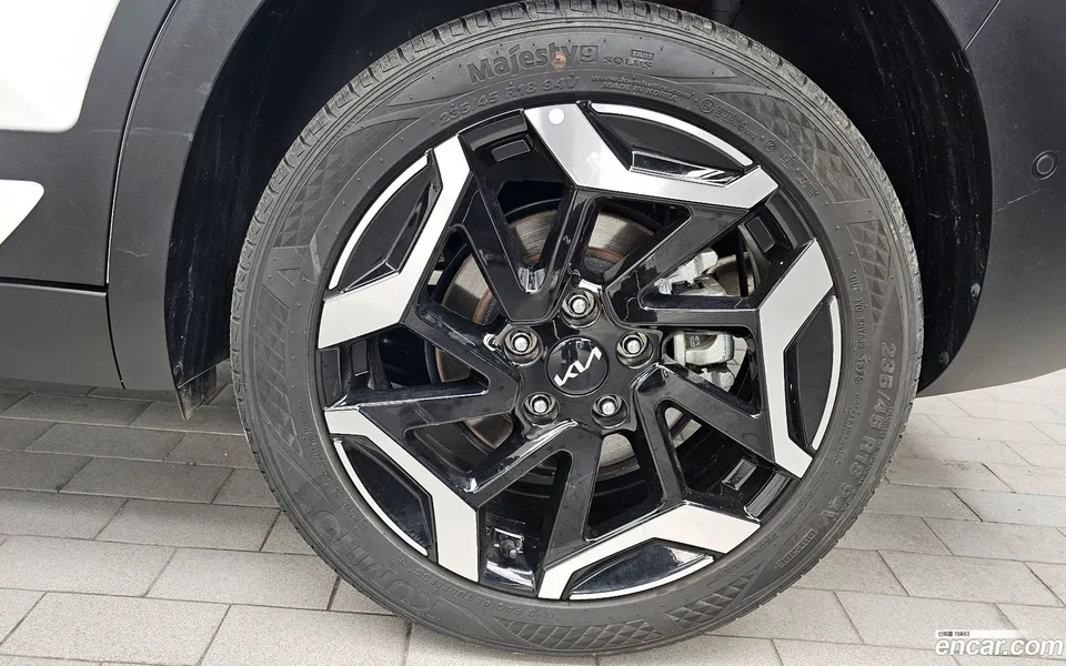Kia Seltos 1.6 4WD 2025 — миниатюра 5