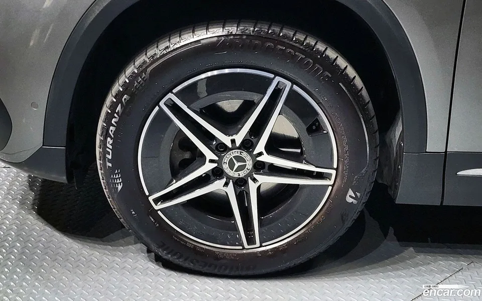 Mercedes-Benz EQA EQA250 AMG 2023 — миниатюра 2