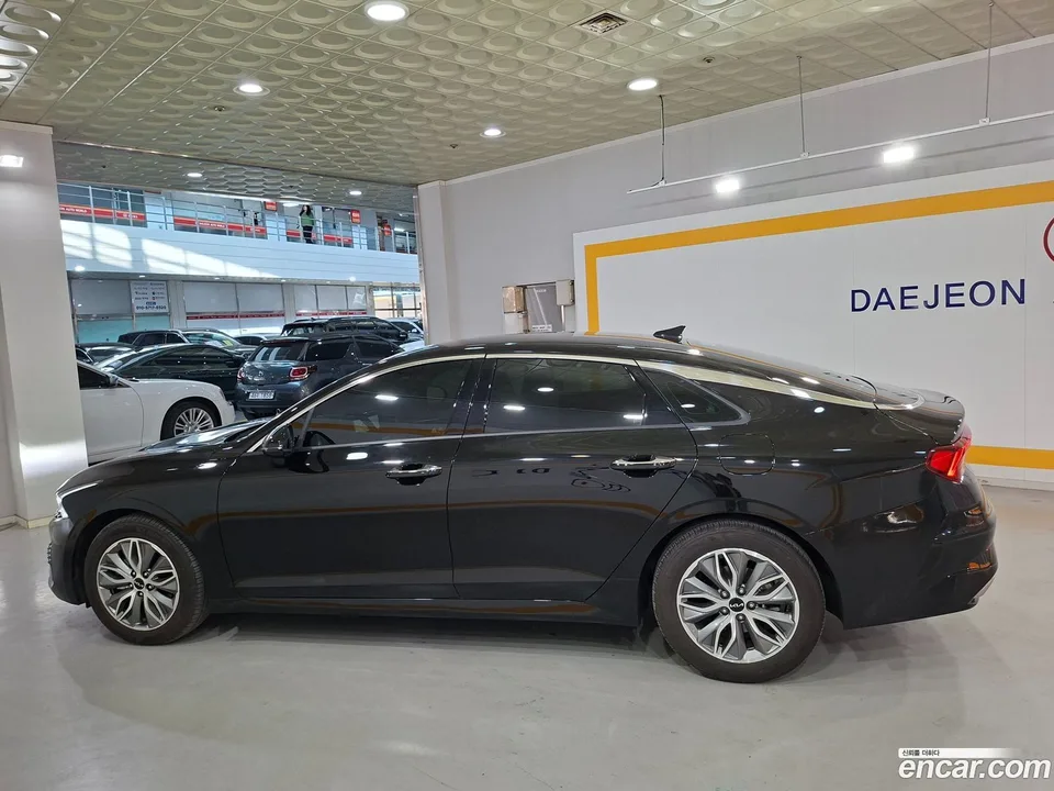 Kia K5 Hybrid 2023 — миниатюра 3