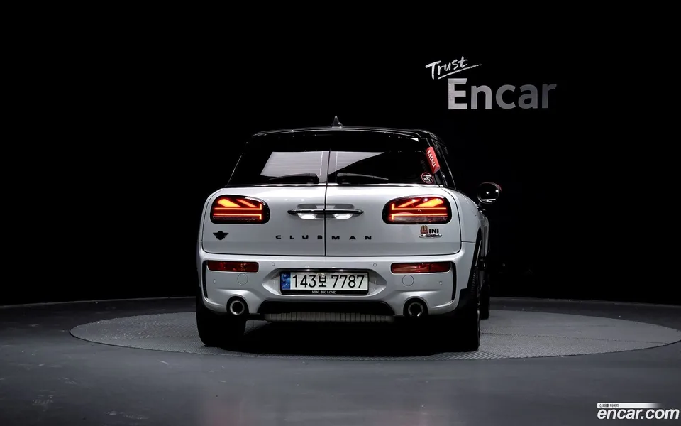 MINI Cooper S Clubman JCW 2022 — миниатюра 4