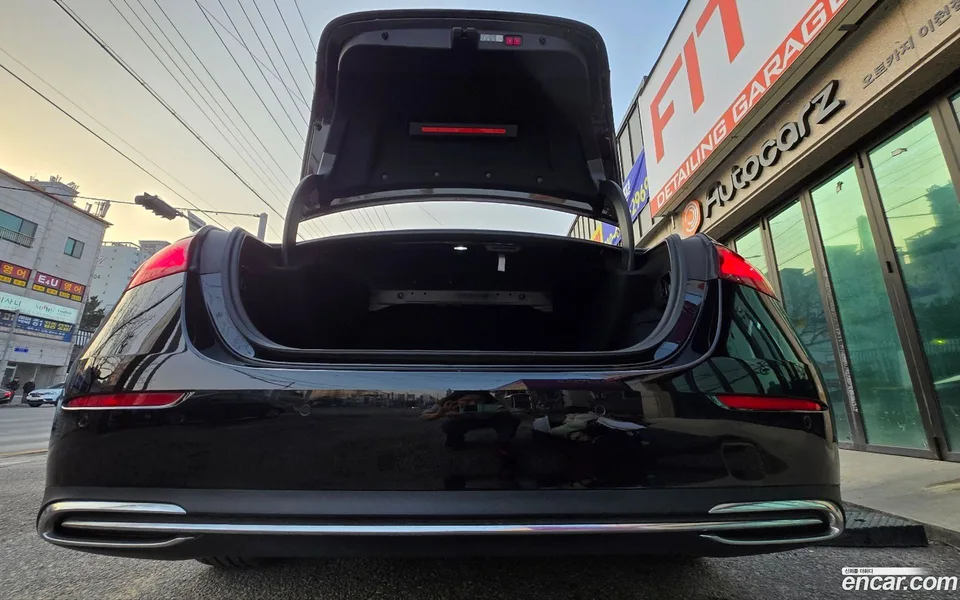 Mercedes-Benz E-Class E220d 4MATIC 2024 — миниатюра 2