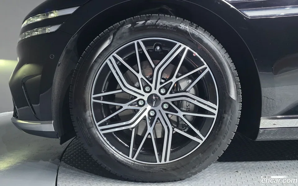 Genesis G90 3.5 AWD 2025 — миниатюра 5