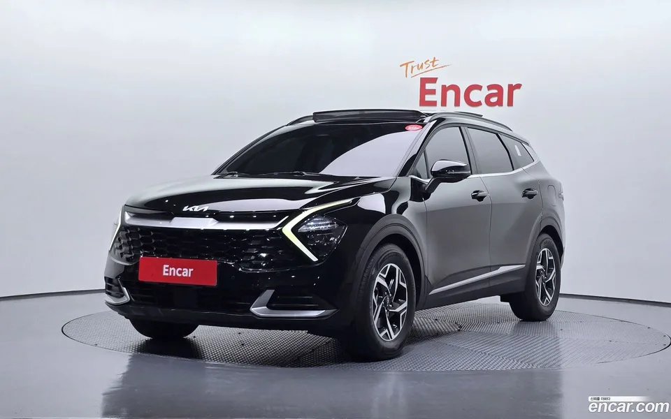 Kia Sportage 1.6 2WD 2024 — фото 1, купить с доставкой в Москву