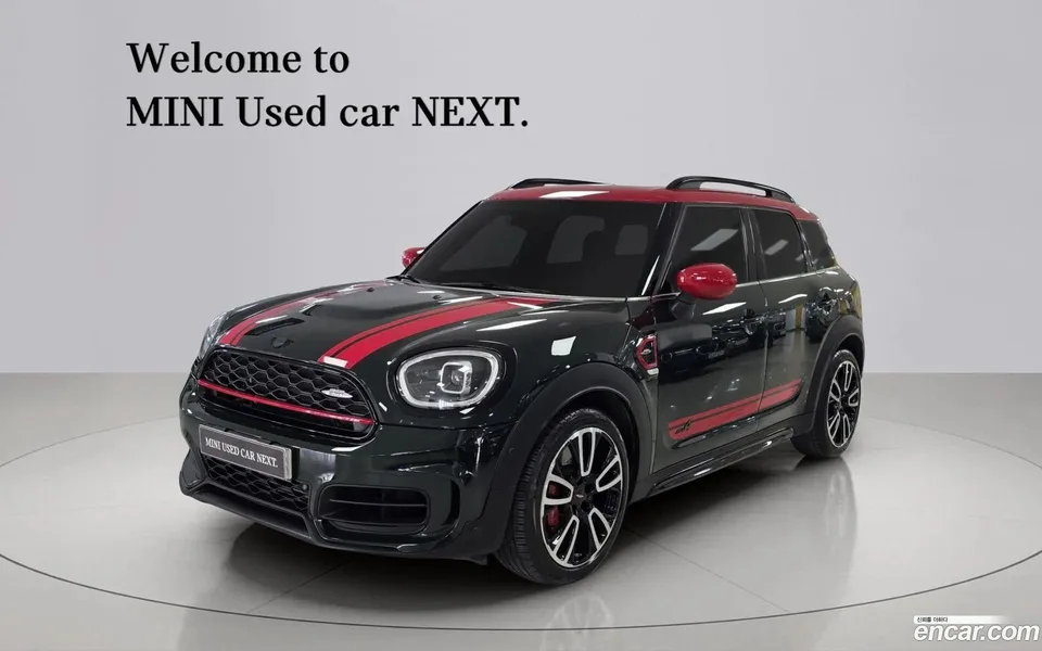 MINI Cooper S Countryman JCW 2023 — фото 1, купить с доставкой в Москву