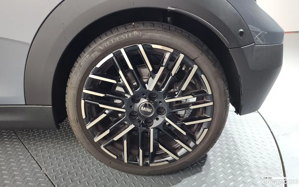 MINI Cooper S Convertible 2025 — миниатюра 2