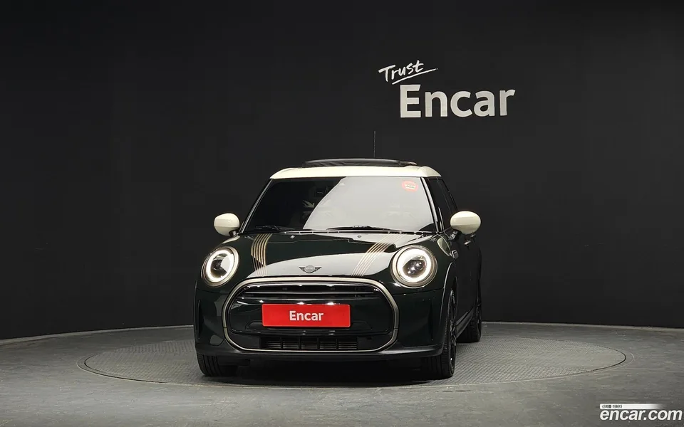 MINI Cooper 5 2022 — миниатюра 3
