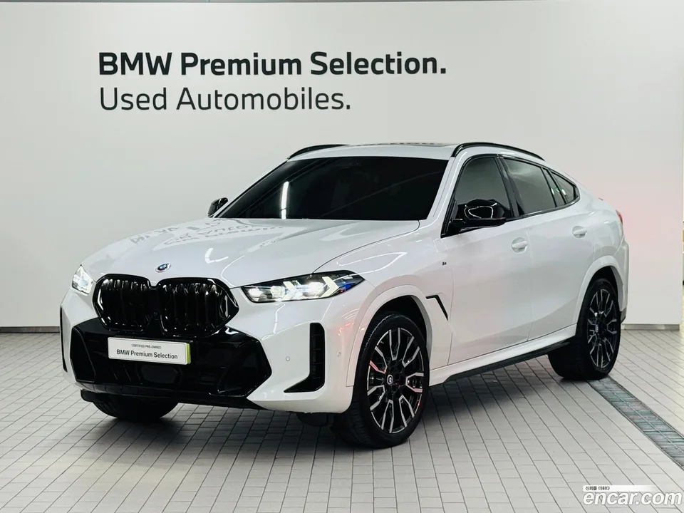 BMW X6 xDrive40i M 2025 — фото 1, купить с доставкой в Москву
