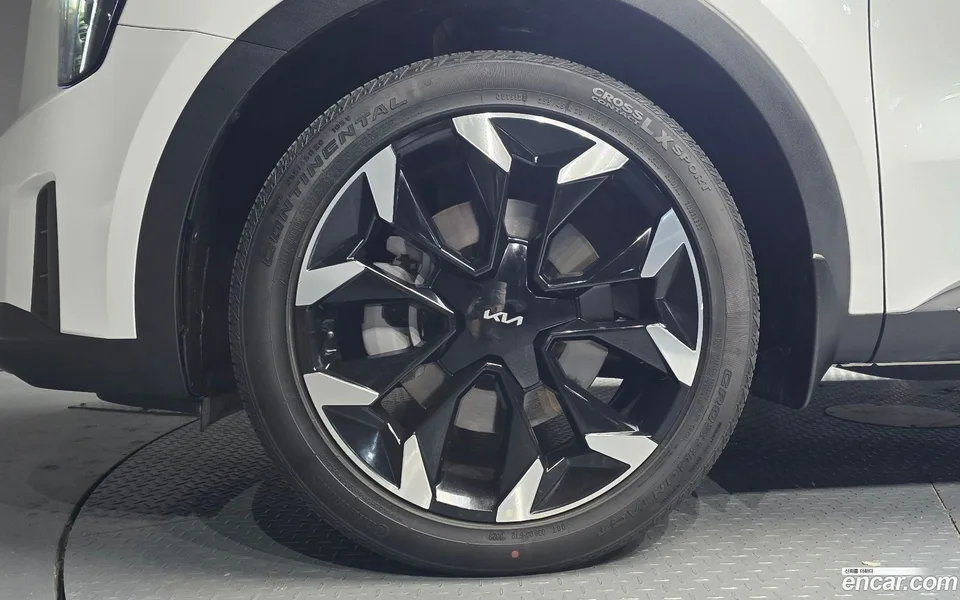 Kia Sorento 2.2 2WD 2024 — миниатюра 5