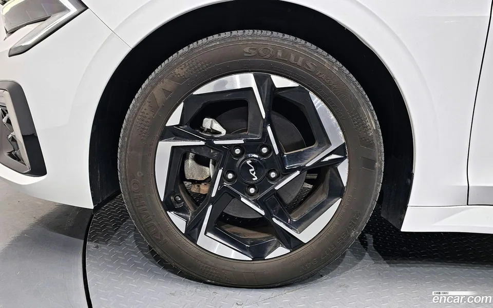 Kia K5 2.0 2024 — миниатюра 5