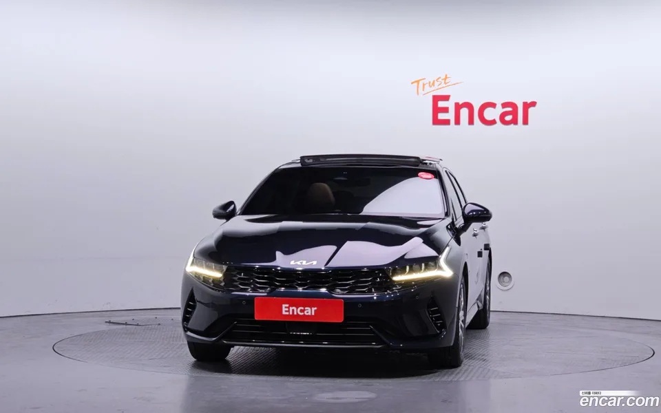 Kia K5 Hybrid 2023 — миниатюра 3