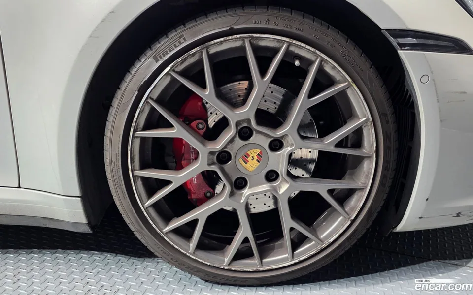 Porsche 911 (992) 4S 2023 — миниатюра 2