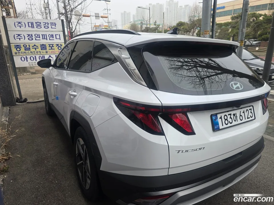 Hyundai Tucson Hybrid NX4 HEV 1.6 2WD 2026 — миниатюра 2