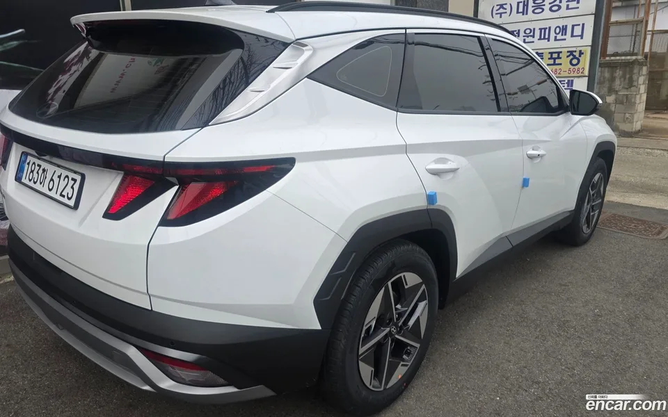 Hyundai Tucson Hybrid NX4 HEV 1.6 2WD 2026 — миниатюра 4