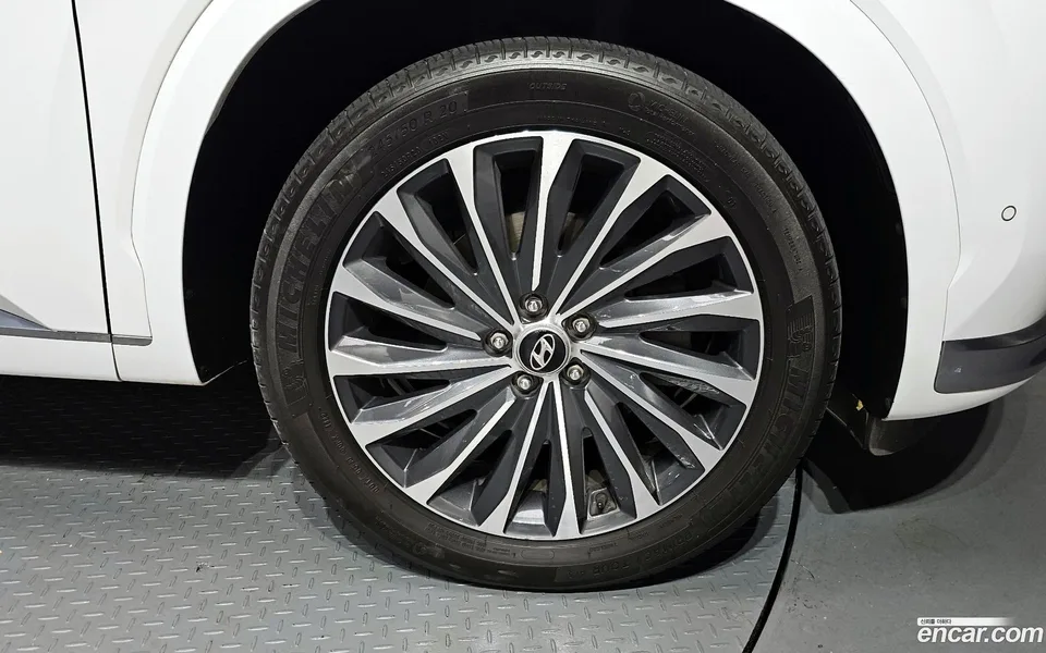 Hyundai Palisade 2.2 2WD 2023 — миниатюра 2