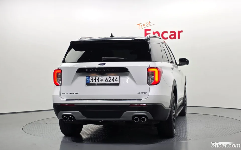 Ford Explorer 3.0 4WD 2022 — миниатюра 4