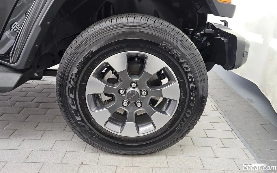 Jeep Wrangler 2.0 4 2022 — миниатюра 2