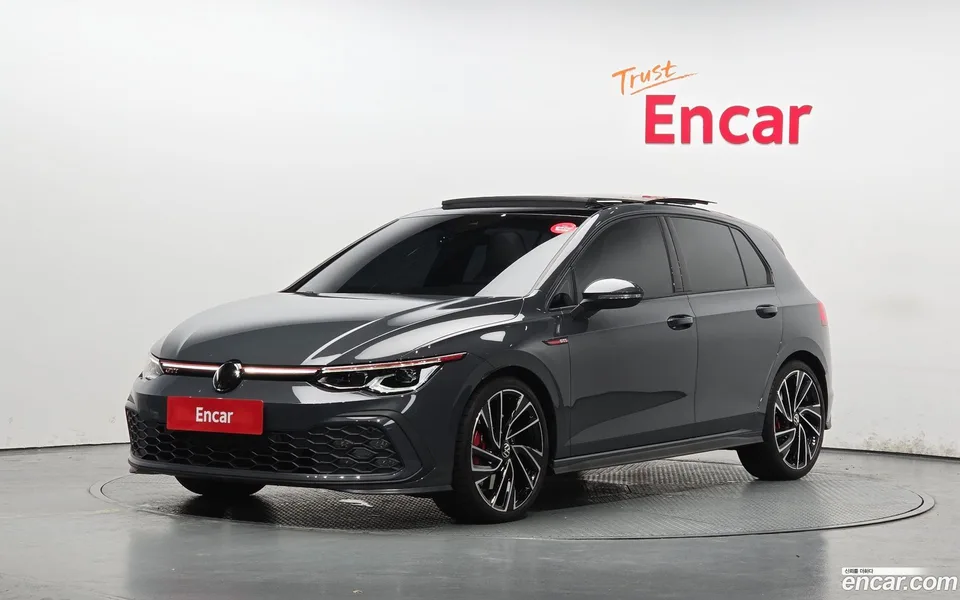 Volkswagen Golf 2.0 GTI 2024 — фото 1, купить с доставкой в Москву