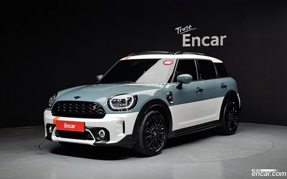 MINI Cooper S Countryman ALL4 2024 — фото 1, купить с доставкой в Москву
