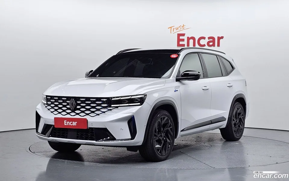 Renault Samsung Grand Koleos 1.5 E-TECH 2WD 2025 — фото 1, купить с доставкой в Москву