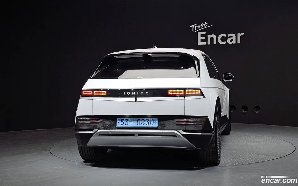 Hyundai Ioniq 5 2024 — миниатюра 3