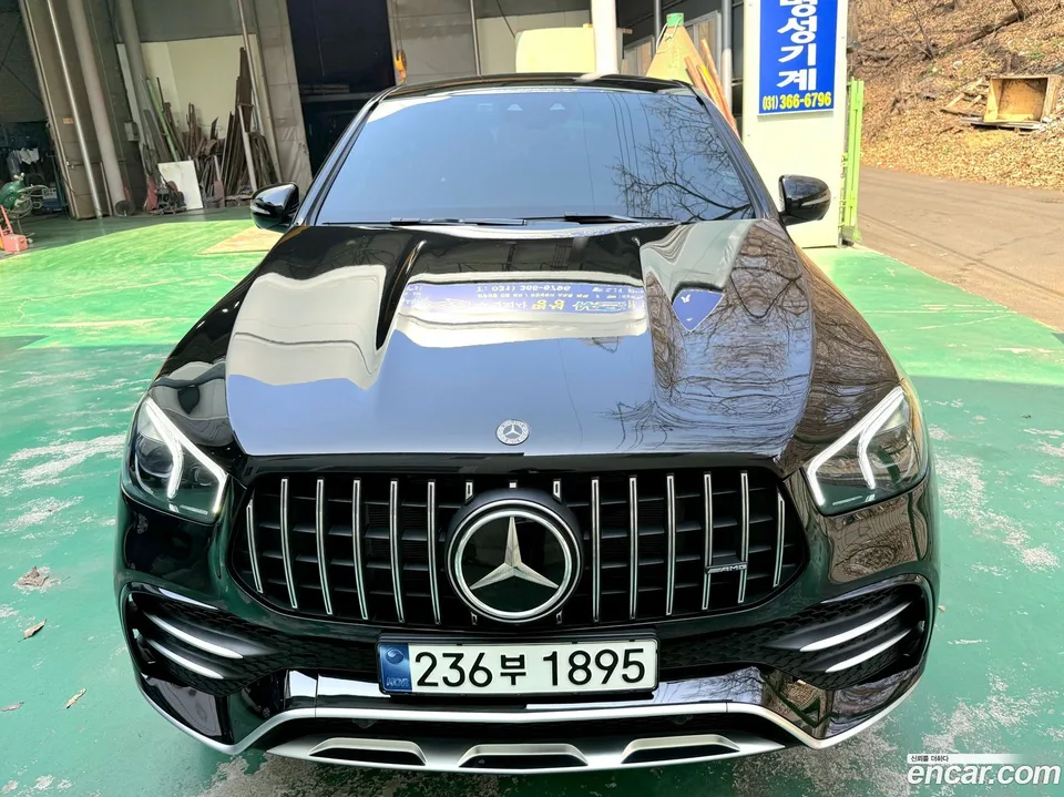 Mercedes-Benz GLE-Class AMG GLE53 4MATIC+ 2023 — миниатюра 3