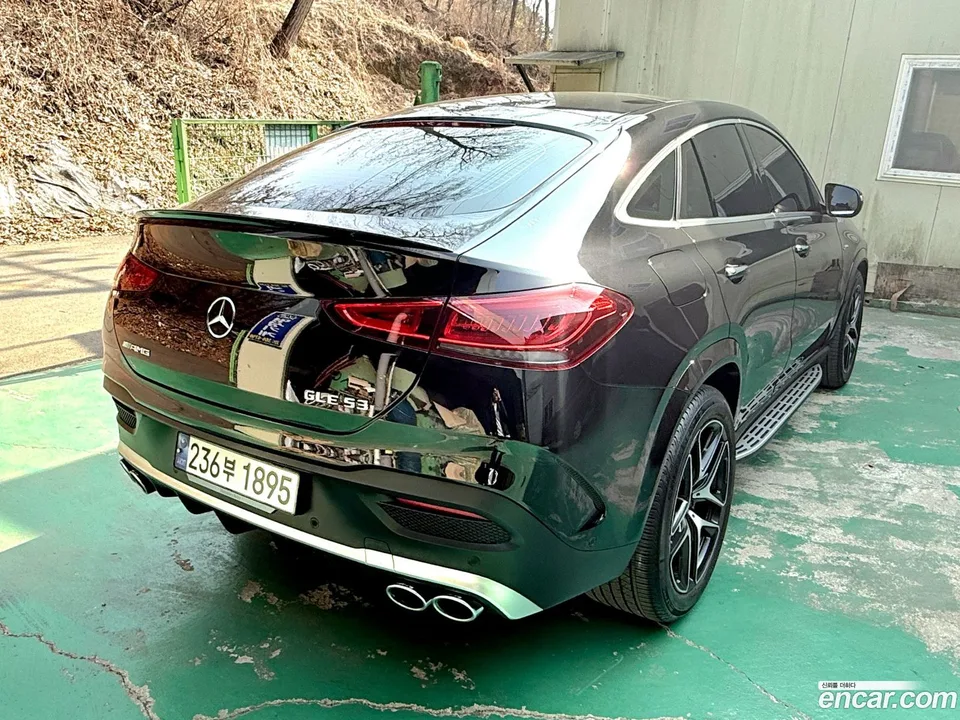 Mercedes-Benz GLE-Class AMG GLE53 4MATIC+ 2023 — миниатюра 5