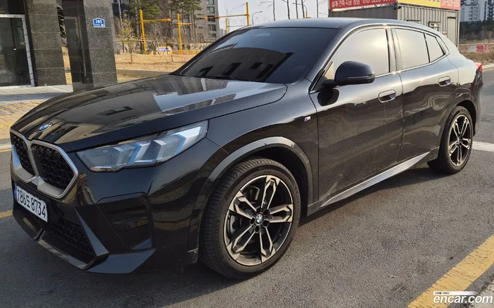 BMW X2 xDrive 20i M 2025 — photo 1, buy with delivery to Moscow