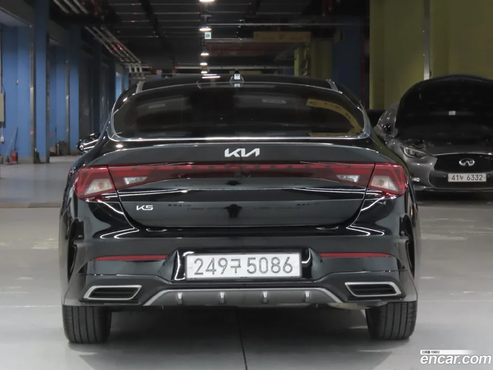 Kia K5 2.0 2023 — миниатюра 3