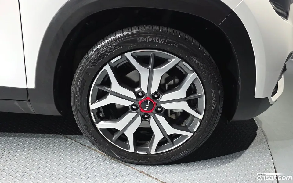 Kia Seltos 1.6 2WD 2022 — миниатюра 5