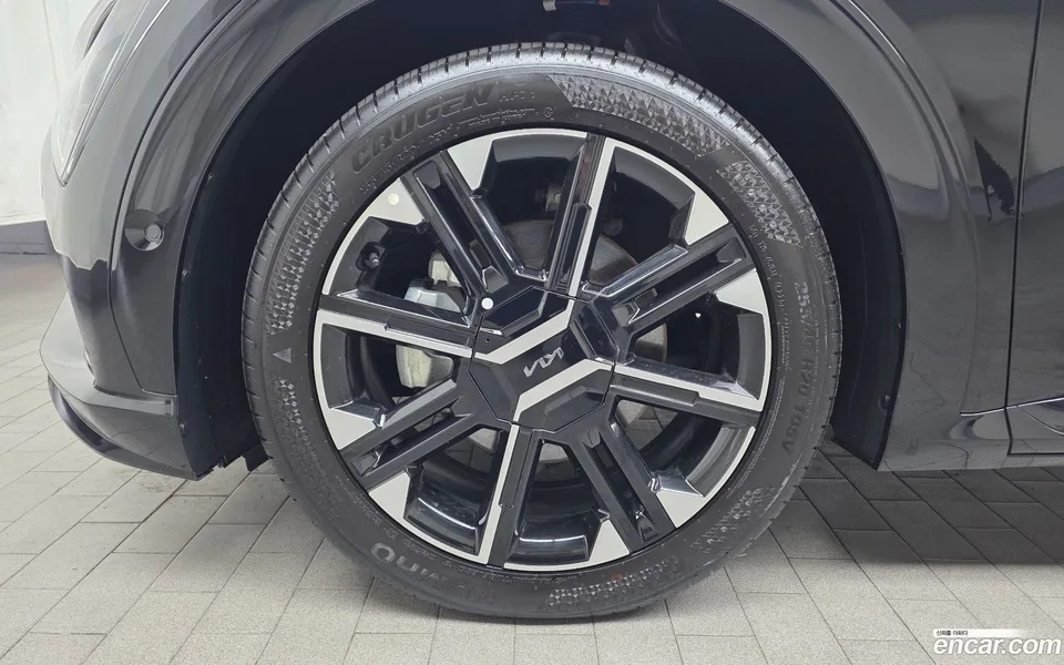 Kia EV6 4WD 2024 — миниатюра 2