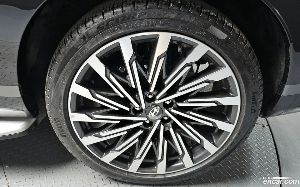 Hyundai SantaFe 2.5T 4WD 2025 — миниатюра 2