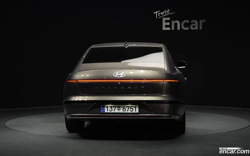 Hyundai Grandeur Hybrid 2024 — миниатюра 4