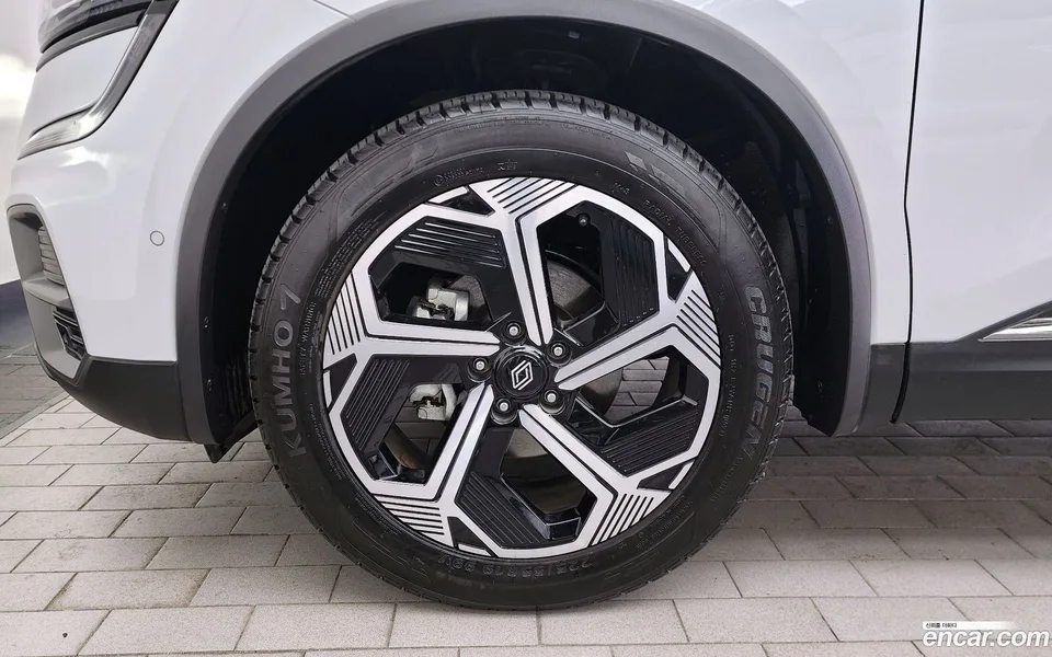 Renault Samsung QM6 2.0 GDe RE 2WD 2024 — миниатюра 5