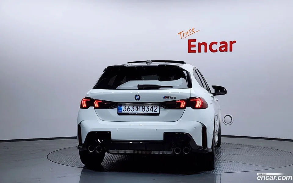 BMW 1 Series M135 xDrive 2025 — thumbnail 4