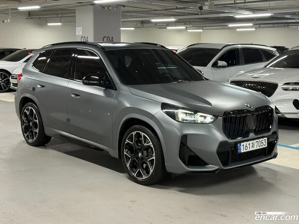 BMW X1 M35i xDrive 2024 — миниатюра 5