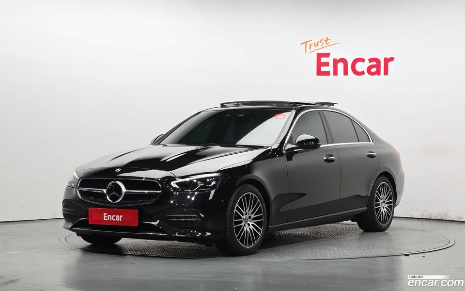 Mercedes-Benz C-Class C300 4MATIC 2024 — фото 1, купить с доставкой в Москву