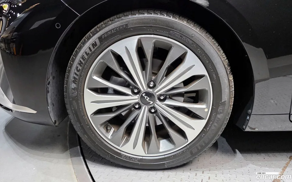 Kia K8 Hybrid 2023 — миниатюра 5