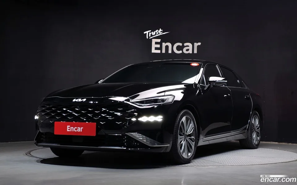 Kia K8 Hybrid 2023 — фото 1, купить с доставкой в Москву