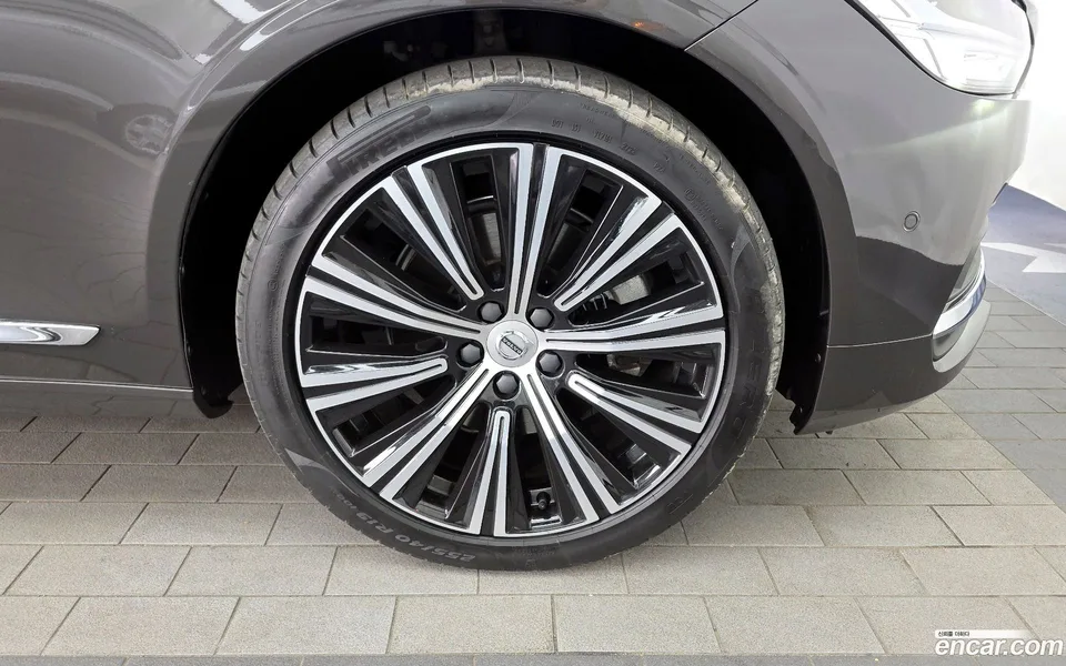 Volvo S90 B5 2022 — миниатюра 5