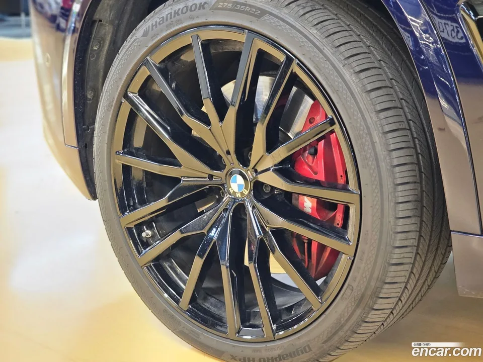 BMW X5 M60i 2023 — миниатюра 3