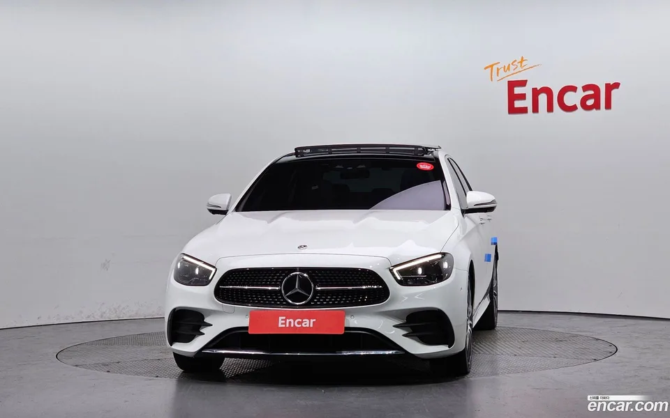 Mercedes-Benz E-Class E350 4MATIC AMG Line 2022 — миниатюра 3