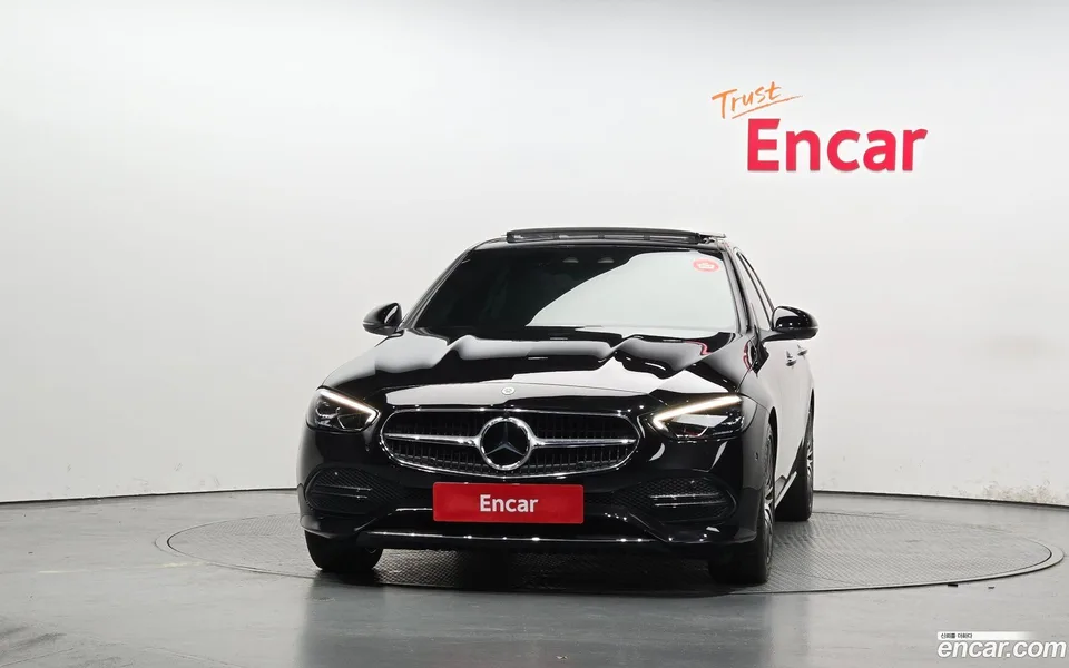 Mercedes-Benz C-Class C300 4MATIC 2024 — миниатюра 3