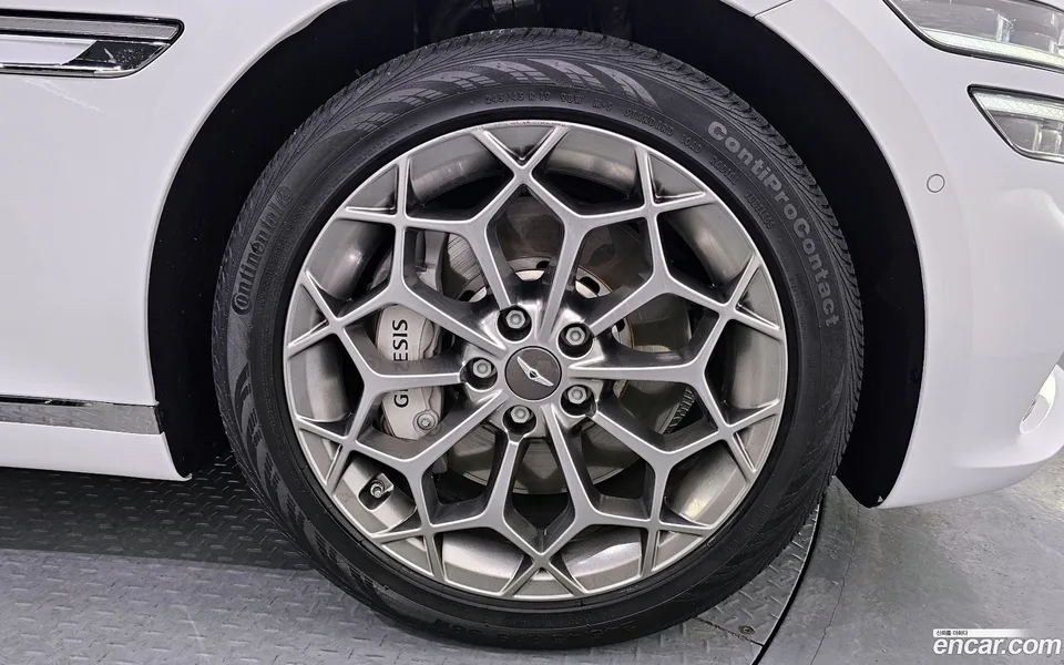 Genesis G80 2.5 2WD 2023 — миниатюра 2
