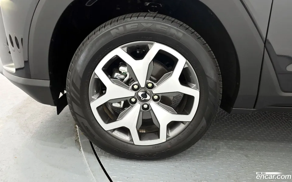 KG Mobility Torres 1.5 4WD 2023 — миниатюра 5