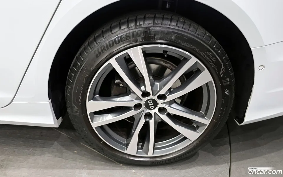 Audi A6 40 TDI 2023 — миниатюра 2
