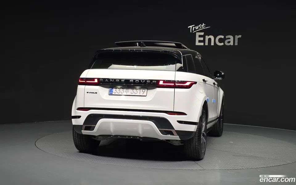 Land Rover Range Rover Evoque P250 SE 2025 — миниатюра 4